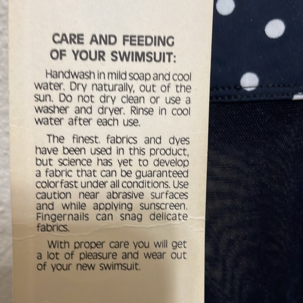 Anne Cole Collection Black And White One Piece Swimsuit. NWT. Size 12. - Picture 10 of 12